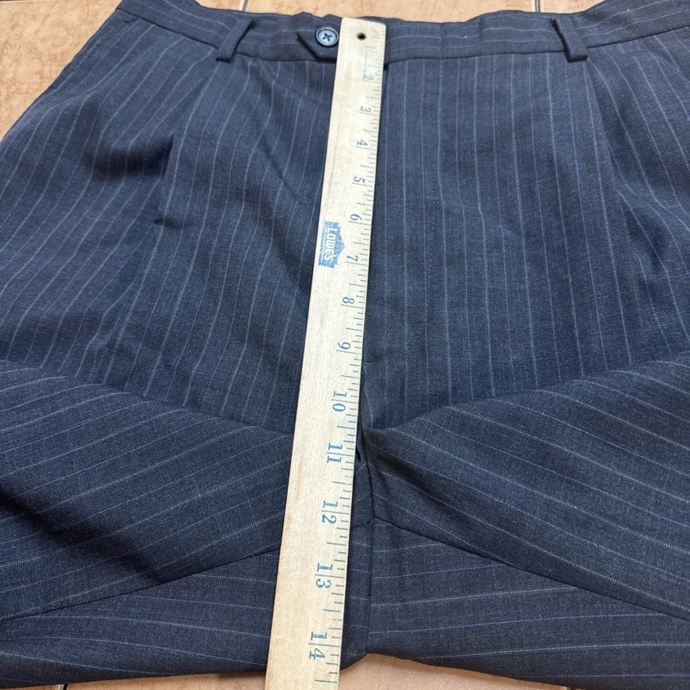 Hart Schaffner Marx Gold Trumpeter Gray Stripe Suit 38R Pants 32 x 30 Vintage
